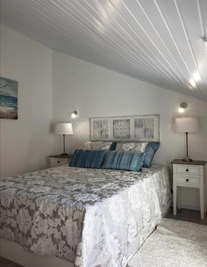 Blue House Sesimbra With Parking Apartment Exterior photo